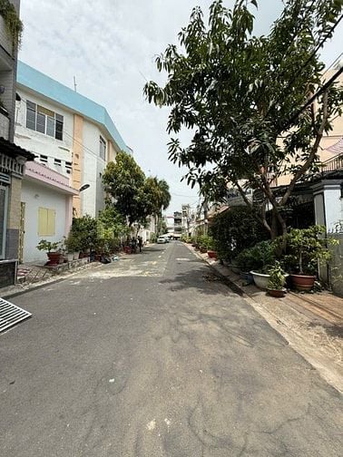 🌟11tr🌟4x18m lửng đúc hẻm đẹp Thoại Ngọc Hầu gần UBND Quận Tân Phú
