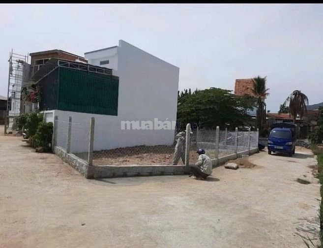 CẦN BÁN GẤP LÔ GÓC 2 MẶT TIỀN - VĨNH TRUNG, NHA TRANG