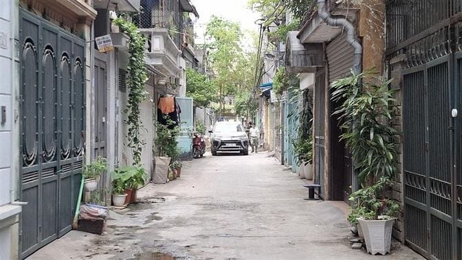 Nhà Lạc Trung_Phân Lô_Gara ÔTÔ_Mặt Ngõ Thông_DT 64m2 x 3 Tầng_Hơn 15Tỷ