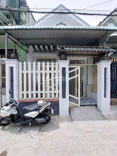Nhà 1 trệt 1 lửng, SHR, Phước Vĩnh An, Giá 1 tỷ 450.