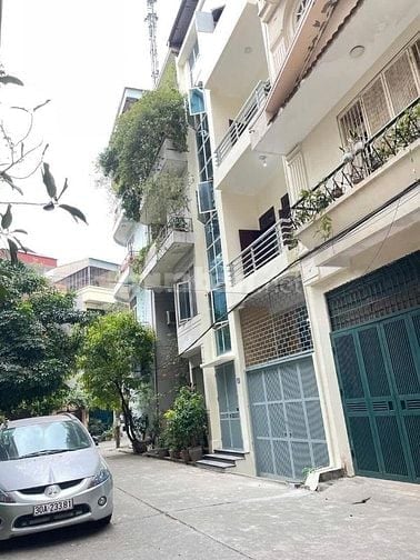Cho thuê Phòng  ngõ 150 Trần Đại Nghĩa Dt 14-15-35m2 vskk 3 tr/1 th,