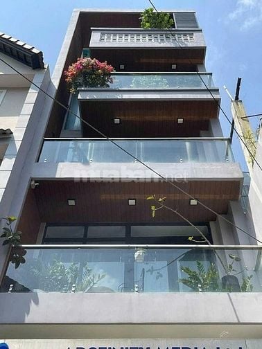 Kẹt tiền bán gấp nhà MT ĐẶNG DUNG, Tân Định Quận 1, DT 4*18m, 5 Tầng, 