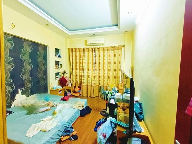 Siêu Phẩm mặt ngõ Kinh Doanh, 45M2 X 4 tầng , Mặt tiền 7M  tại Đống Đa