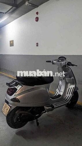 BÁN VESPA GIÁ RẺ- SG Q3- ĐÃ SƠN SỬA NHƯ MỚI