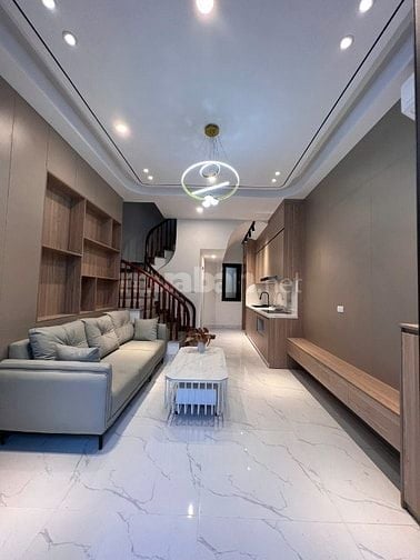 CHÍNH CHỦ CẦN BÁN: NHÀ MỚI, 5 TẦNG, 3 NGỦ, FULL NỘI THẤT, VIỆT HƯNG