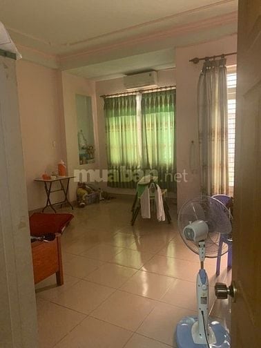 Bán nhà Nguyễn Trọng Tuyển, P10, PN, 4.2m x 20m, 3 lầu. Gía 16 tỷ
