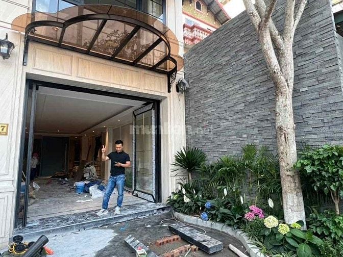BÁN LÂU ĐÀI MẶT PHỐ ĐÀM QUANG TRUNG - KINH DOANH VP - VIEW TRIỆU ĐÔ