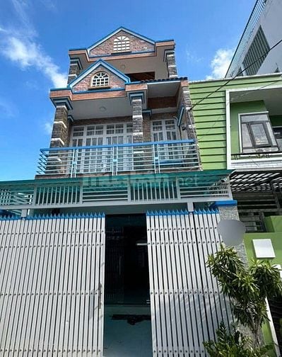 Bán nhà hẻm 6m Nguyễn Thị Thập Quận 7 110m2 4 tầng chỉ 11,7 tỉ.