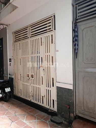 Bán nhà trong ngõ phố Tam Trinh, Minh khai, DT 31m2 xây 4 tầng