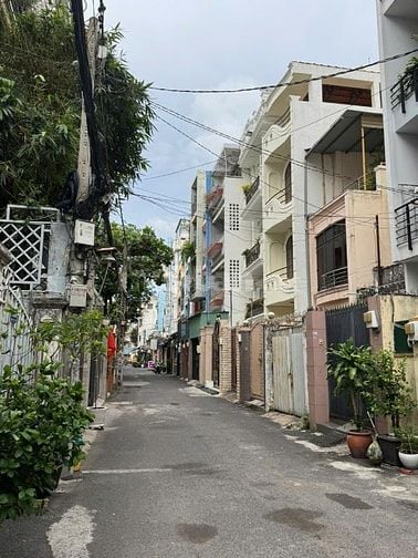 BÁN NHÀ HẺM 163 THÀNH THÁI P.14 Q.10 CHỈ 24 TỶ TL