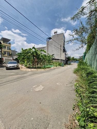Bán lô đất gần ngay khu dân cư đảo Kim Cường q9, Tp Thử Đức, dt 8x13m