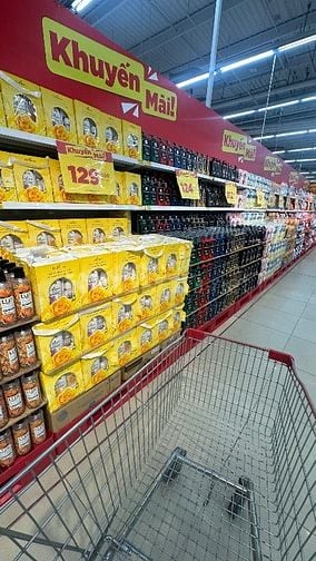 BÊN MÌNH CẦN 03 Nam Nữ LĐPT làm việc tại CỬA HÀNG... 🔇 -Công việc