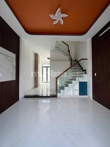 5,4 TỶ-NHÀ ĐẸP MỚI TINH-3 TẦNG-4PN-NGUYỄN XIỂN-TRƯỜNG THẠNH-QUẬN 9