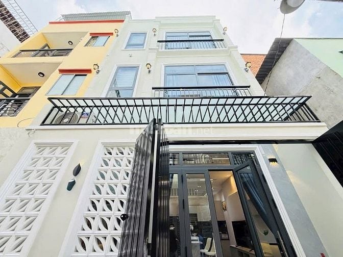 Đi nước ngoài định cư bán gấp nhà ở đường Đỗ Xuân Hợp, phường Phước Lo