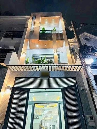 Bán nhà Thái Phiên Q11, 65m², nhà mới đẹp, sổ riêng, giá 2.2 tỷ