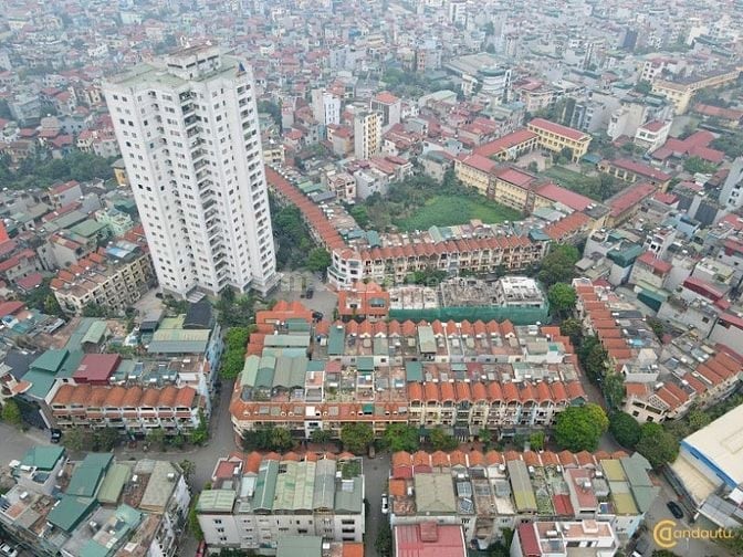 Mặt bằng kho, văn phòng kinh doanh được