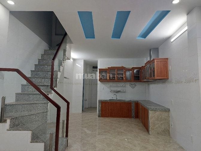 Cho Thuê Nhà giáp Quận 1, Vinhomes,  Saigon Pear