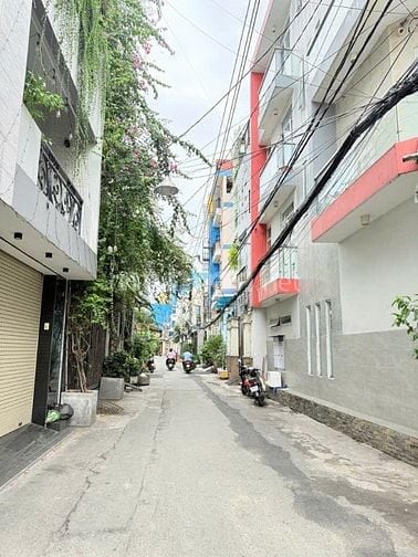 Bán nhà 53m², 3 tầng, Lạc Long Quân, P.9, Q.Tân Bình,hẻm 6m, lô góc