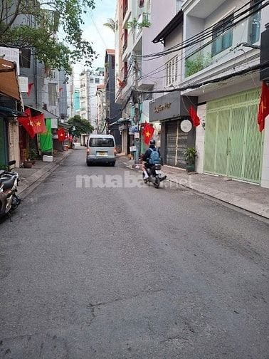 BÁN NHÀ MẶT TIỀN ĐƯỜNG HOÀNG DIỆU, P.10, Q. PHÚ NHUẬN 