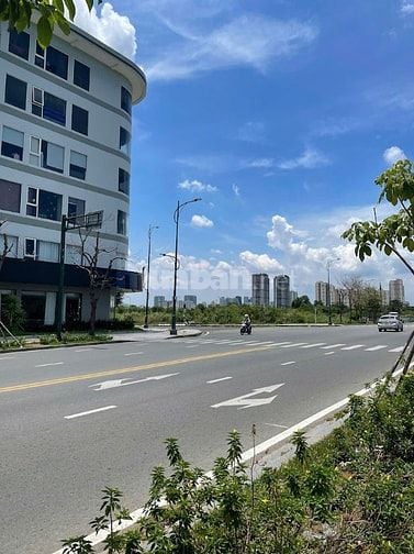 Cần bán căn shophouse Lakeview City 2 – 500m² sử dụng – giá 180 tỷ