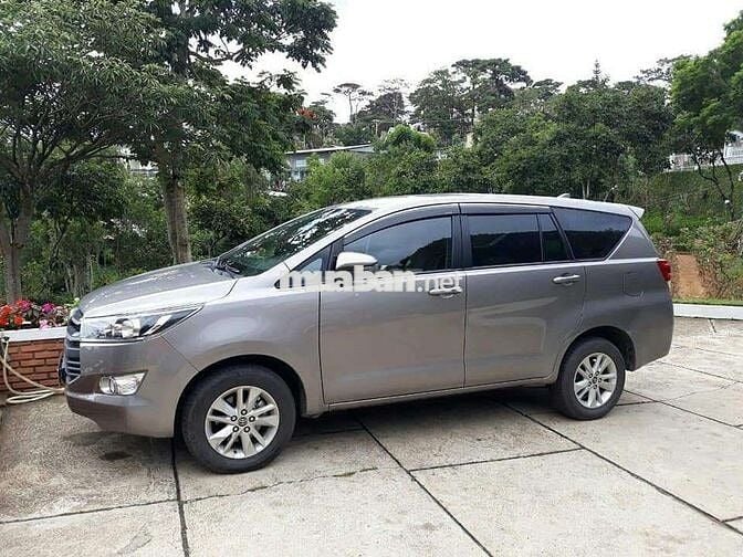 Tôi chính chủ cần bán Innova 2018 2.0E - 95K Km
