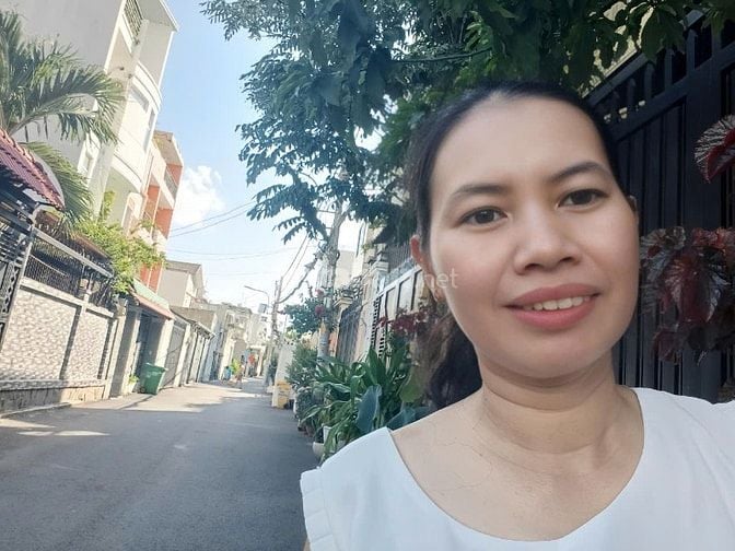 BÁN NHÀ HIỆP BÌNH PHƯỚC - TĐ -NHỈNH 8 TỶ . HẺM XE TẢI GẦN VẠN PHUC