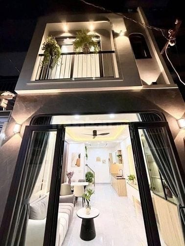 Nhà 1 trệt 1 lầu khu dân cư Long Cang - Sát vành đai 4