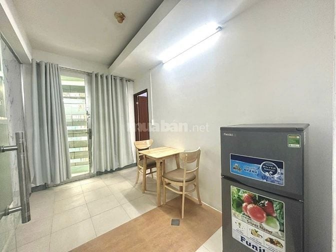 Căn hộ thoáng mát, 1 phòng ngủ, PK - 224 Lý Thường Kiệt, Q.10 Gần ĐHBK