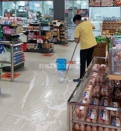 Cần Tuyển Nữ Tạp Vụ Dọn Dẹp Vệ Sinh Lâu Dài 