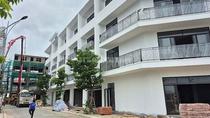Hong Kong Town Đường 353C, Phường Minh Đức, Quận Đồ Sơn, Hải Phòng