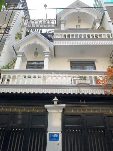 Gần Cầu Ông Bốn, DT 6,5x14m, Hẻm xe tải.