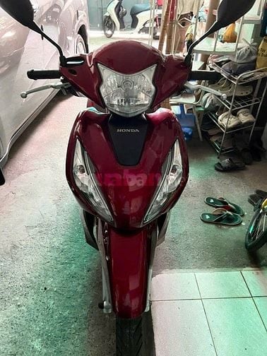 @Để lại Honda Vision đỏ đô bản cao cấp