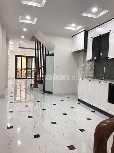 Chủ cần bán căn nhà 5,5 tầng xây mới - Ngõ 82 Đường nguyễn an ninh  