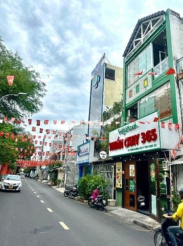 NHÀ MẶT TIỀN TRẦN KHÁNH DƯ CHO THUÊ NGUYÊN CĂN