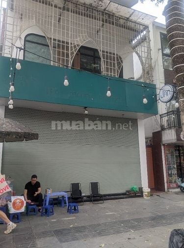 Cho thuê cửa hàng ngã tư NGUYỄN CÔNG TRỨ - LÒ ĐÚC 50m2 mặt tiền 5.6m