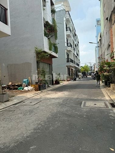 Bán đất khu nhà đẹp hẽm 7m Thoại Ngọc Hầu ( 4,3x11,7m). Giá 5,8 tỷ 