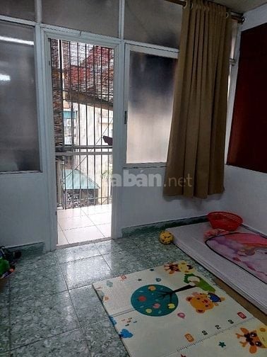 Cho thuê căn hộ tầng 3 - 170 Lò Đúc, Hai Bà Trưng 