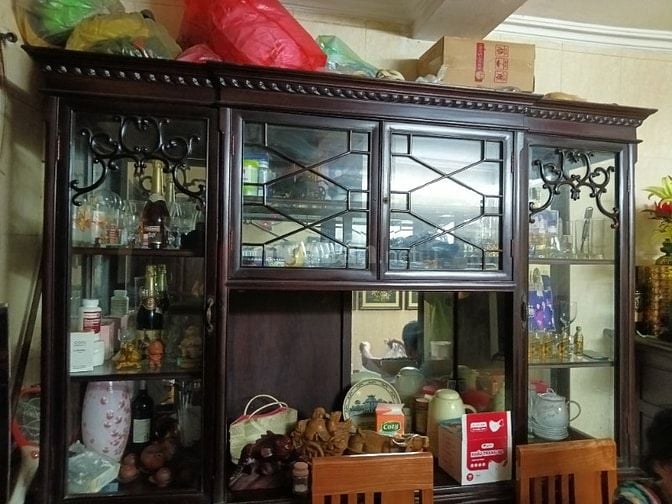 Bán tủ gỗ tốt, đẹp dài 2m1, rộng 55cm, cao 2m1