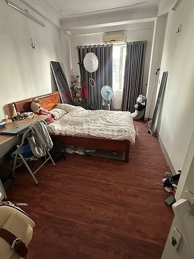 Cho thuê nhà mặt đường Giải Phóng, 40m2*5 tầng, ở, kinh doanh