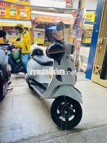 XE VESPA LX 125 - GIÁ TỐT