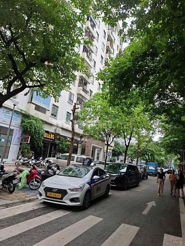 Bán CCMN Dòng Tiền KHÚC THỪA DỤ - Thang Máy - 8p Khép Kín, 2 Mặt Thoán
