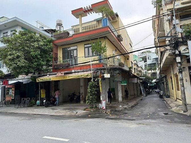 Cho thuê mặt bằng 2 mặt tiền Phạm Huy Thông P17 Gò Vấp. DT 7x18 3 tầng