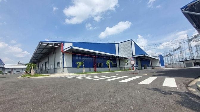 Kho xưởng mặt tiền Quốc Lộ 1A, Bình Tân, KV : 8.000m2, Xưởng : 5.000m2
