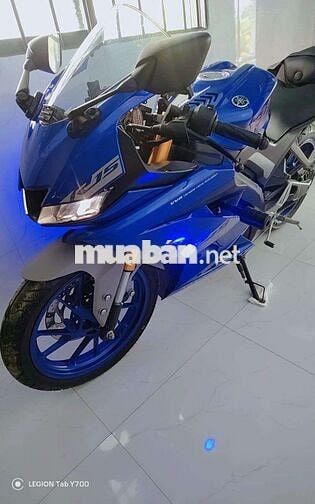 R15V3 CHÍNH CHỦ 2600 KM MỚI CỨNG