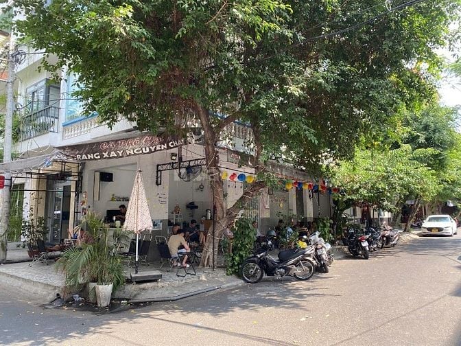 SANG NHƯỢNG QUÁN CAFE – VỊ TRÍ ĐẮC ĐỊA, DOANH THU ỔN ĐỊNH 