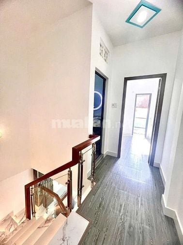 Chính Chủ bán gấp do ngộp căn nhà ở Bông Sao Q8 56m2_1 tỷ 130tr, 1T1L