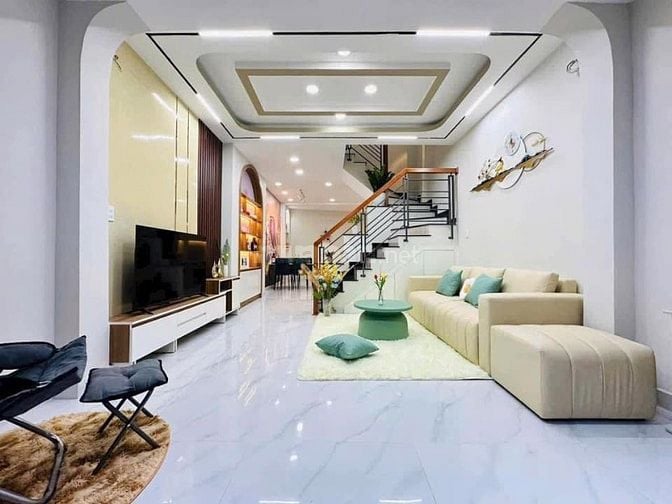 Bán nhà ngay Nguyễn Thái Sơn, Gò Vấp. giá 2 tỷ 312tr/65m2, sổ riêng