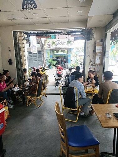 Cần sang quán cafe góc 2 mặt tiền đường Nguyễn Trường Tộ giá 130tr