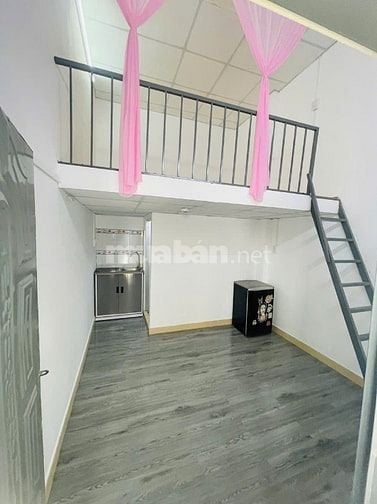 Phòng gác cao bếp wc cửa sổ giờ tự do Ko chung chủ 0902950673