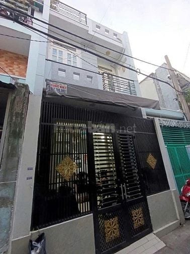 Bán gấp nhà Tên lửa 40m2 SHR, cho thuê 8tr/tháng